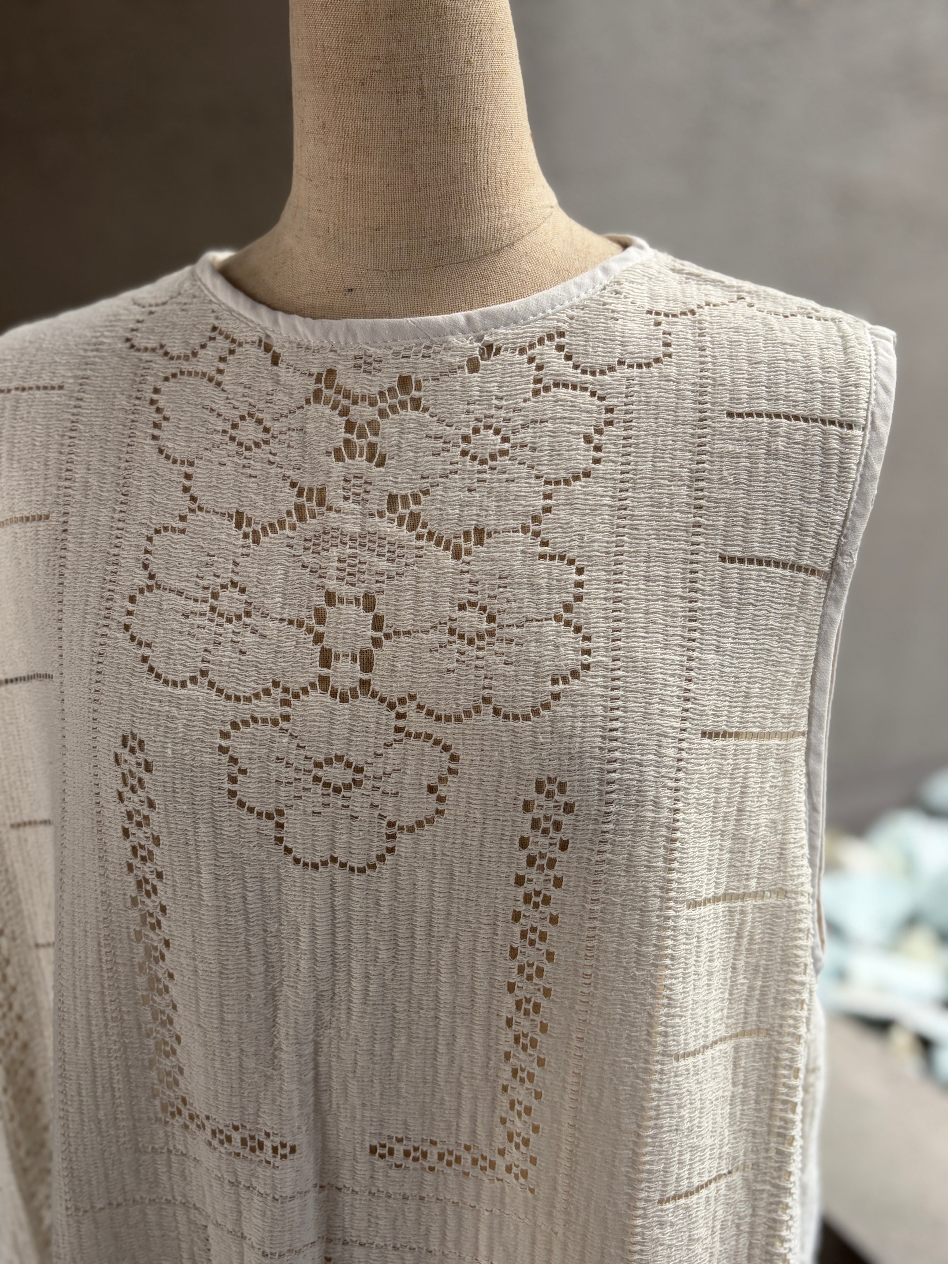 構章（Kōshō）｜Structured Ornament Dress