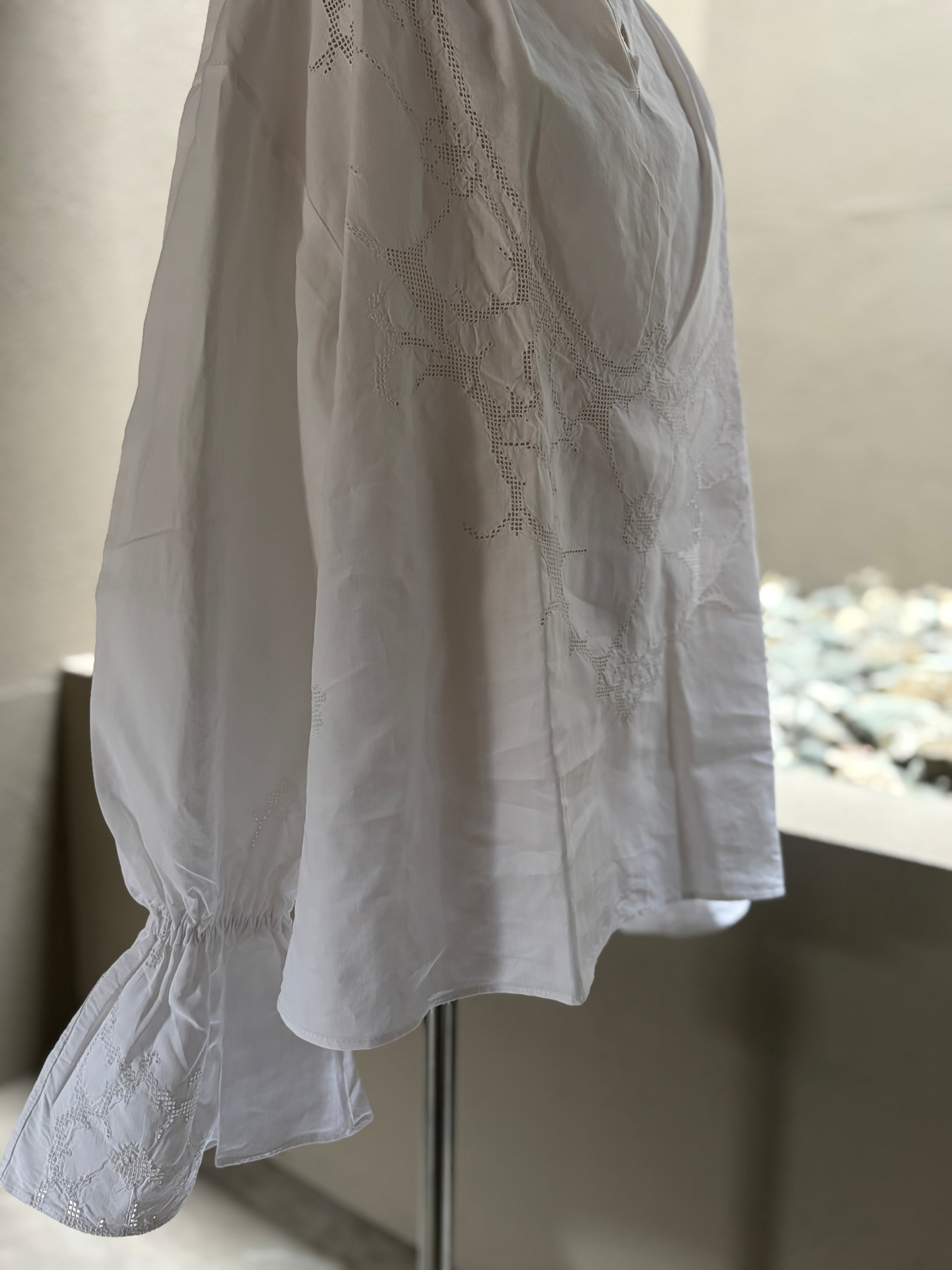 2 淡環（Tankan）｜Lace Blouse