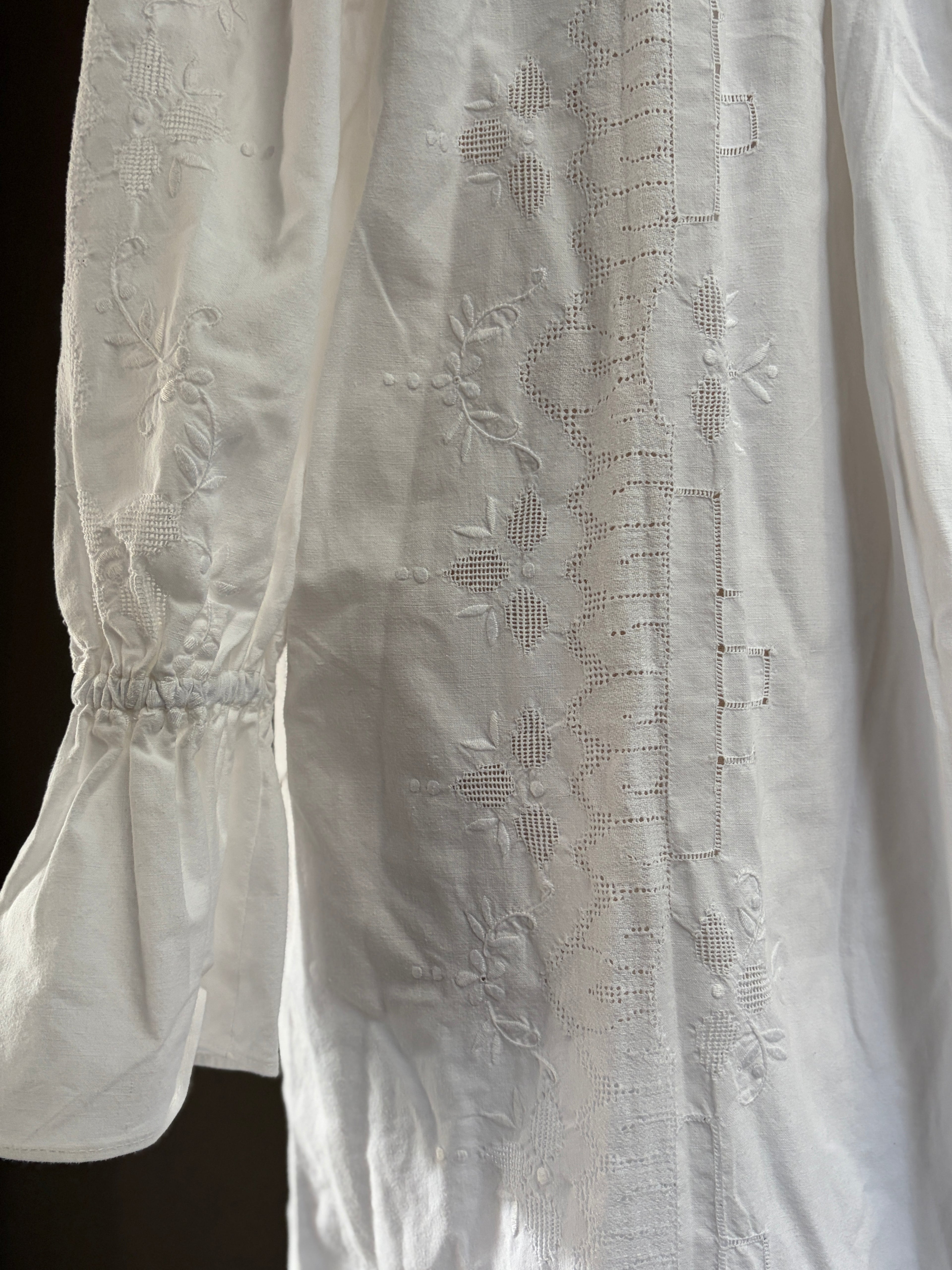 弧章（Koshō）｜Arc Lace Dress
