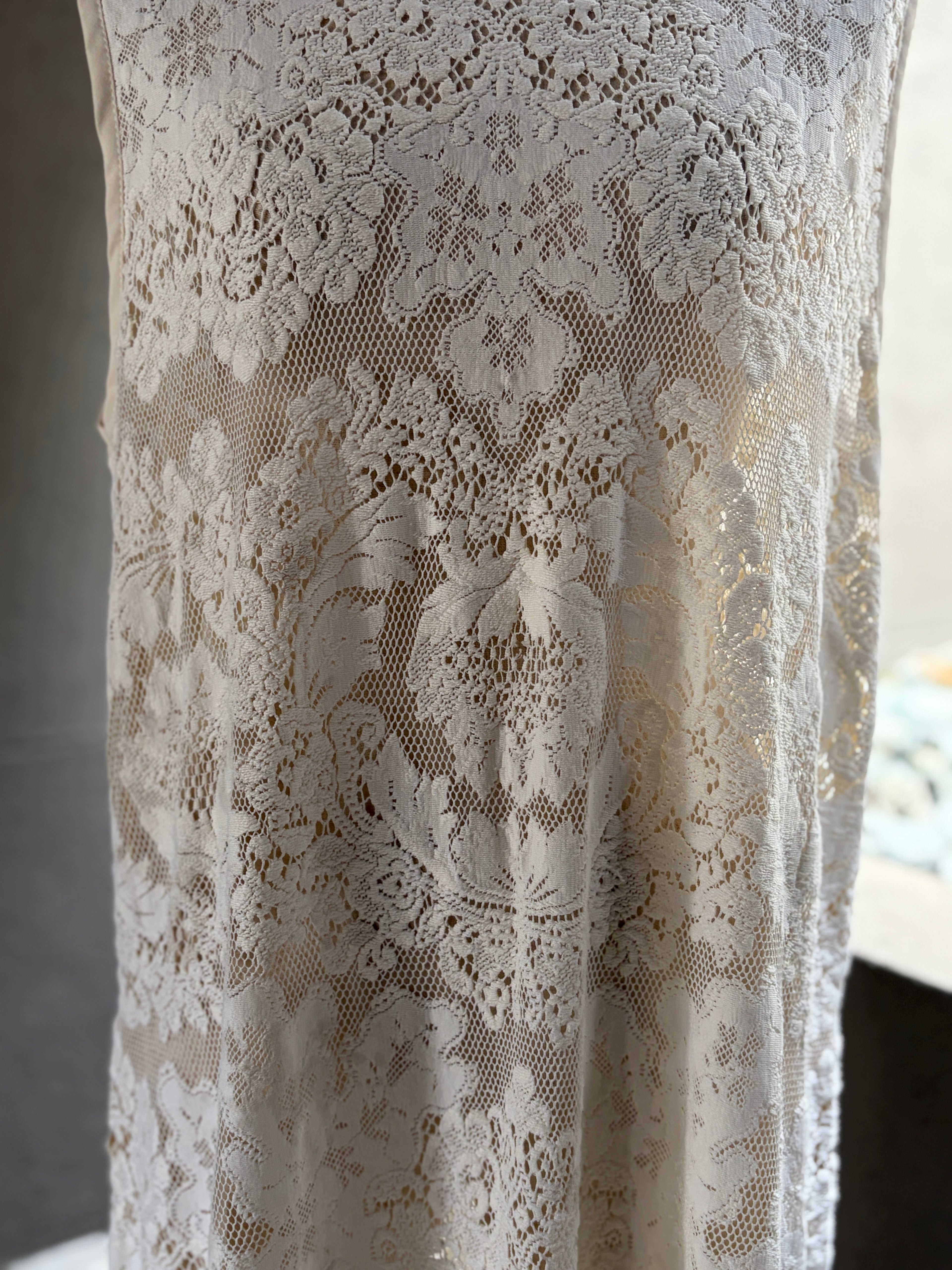 余透｜Yo-Tou｜Lingering Sheer