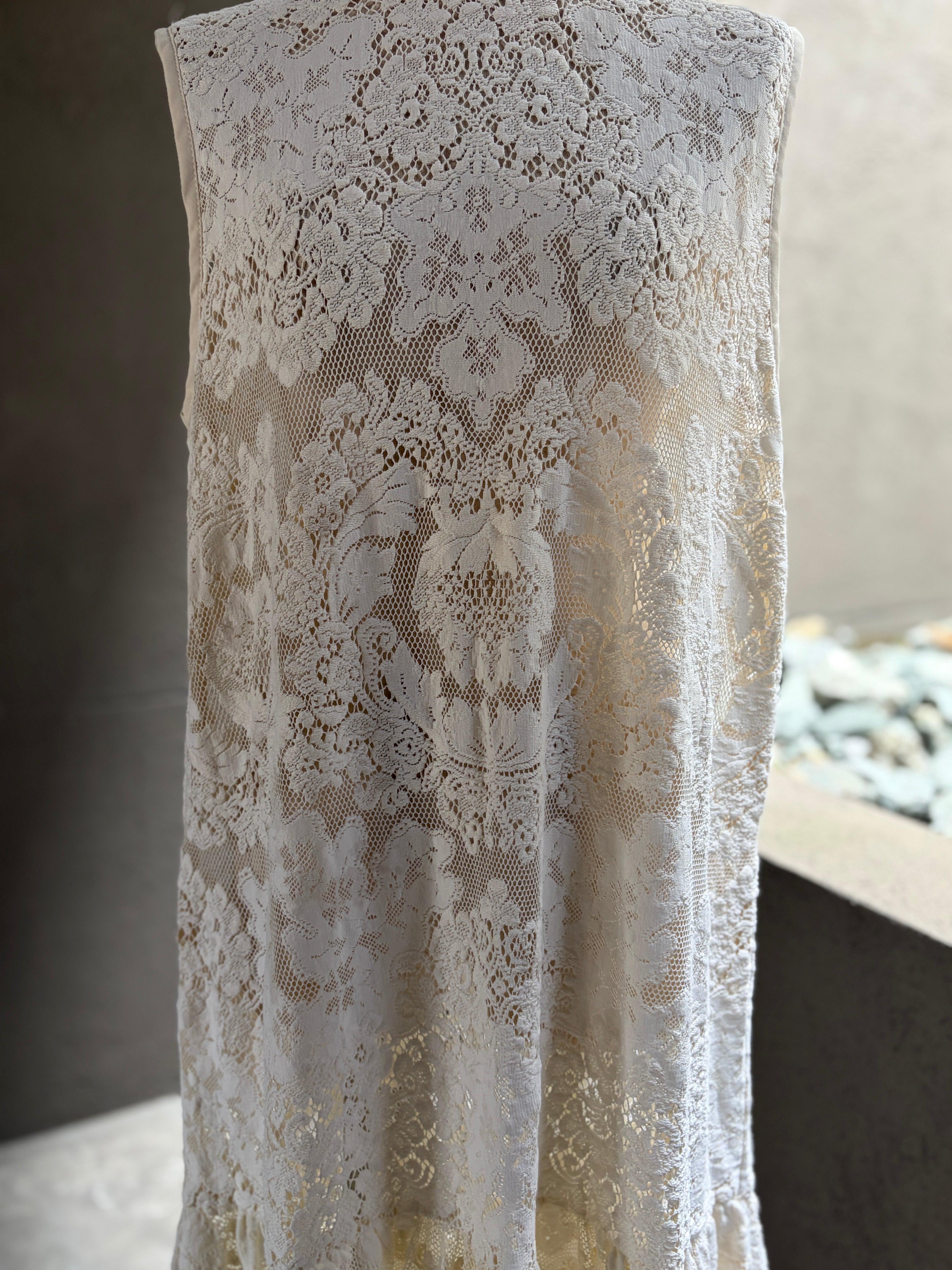 余透｜Yo-Tou｜Lingering Sheer