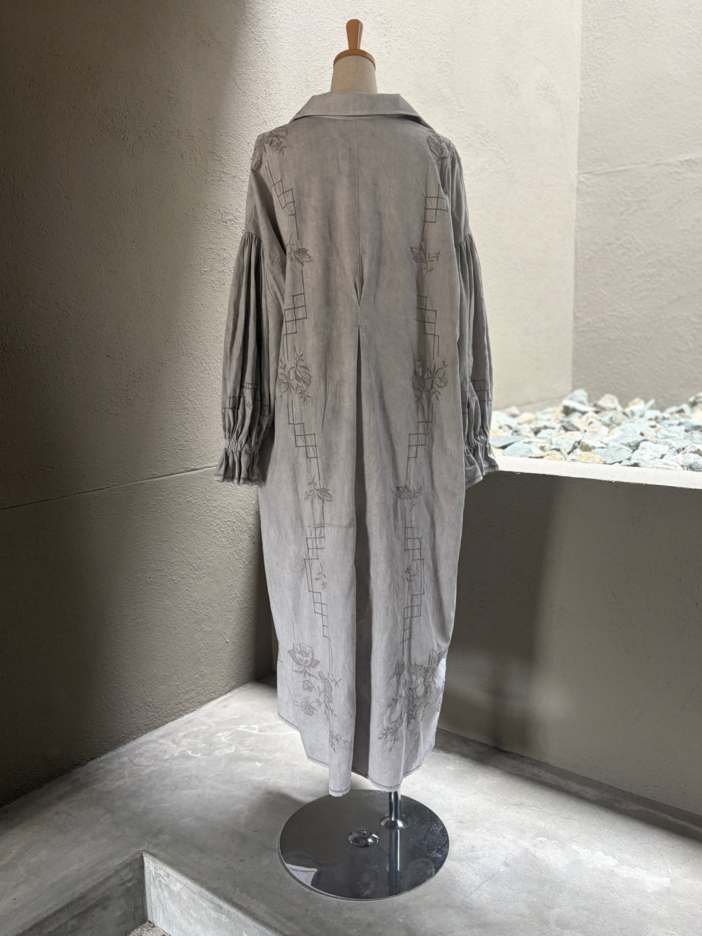 9 灰景（Haikei）｜Lace Dress