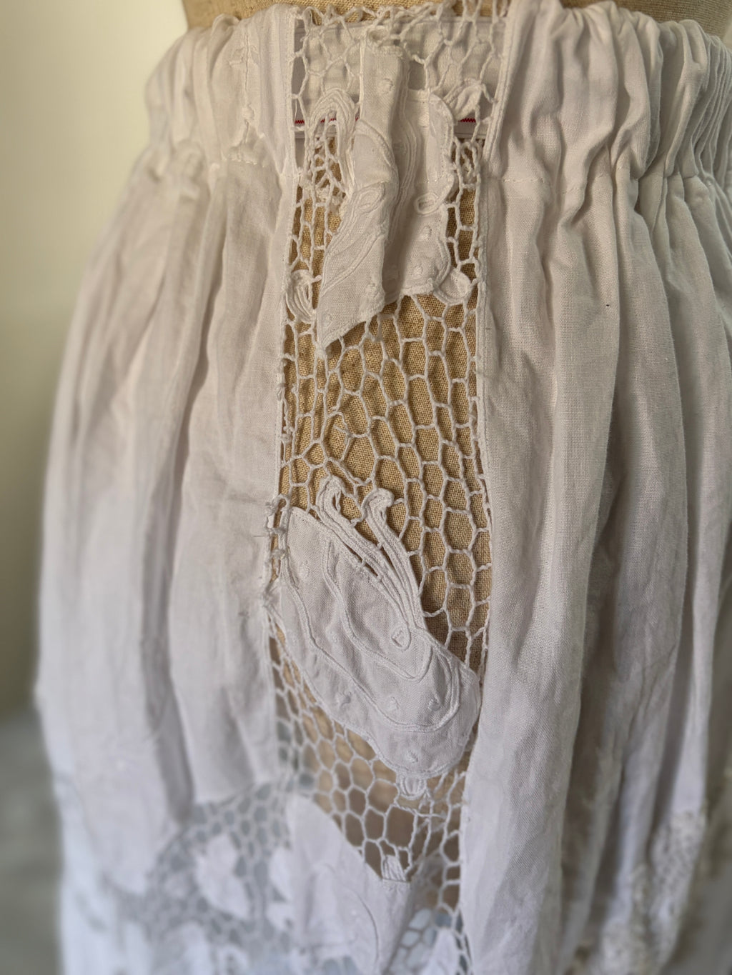 絡紋（Rakumon）｜Lace Skirt