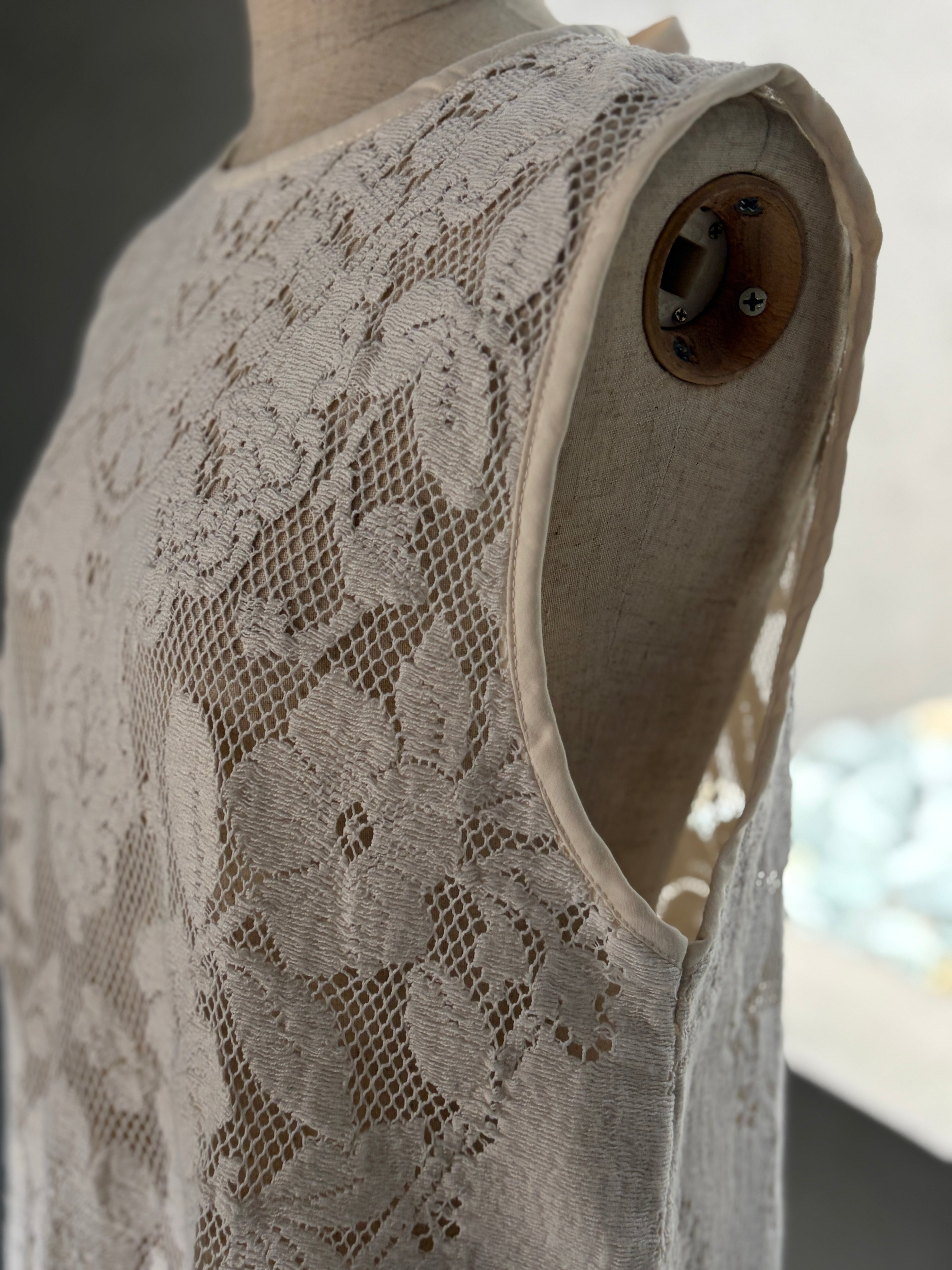 麗透｜Rei-Tou｜Elegant Sheer