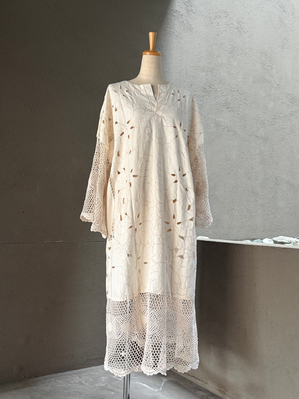 層咲（Sōsaki）｜Layered Lace Dress